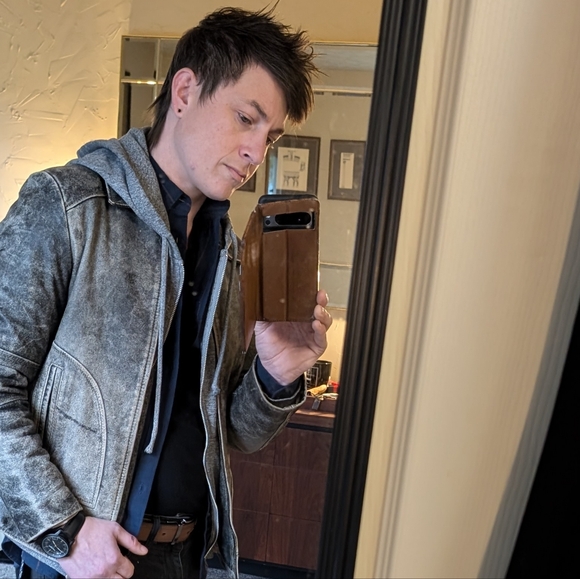 Meet your Posher, David - Picture 5 of 10